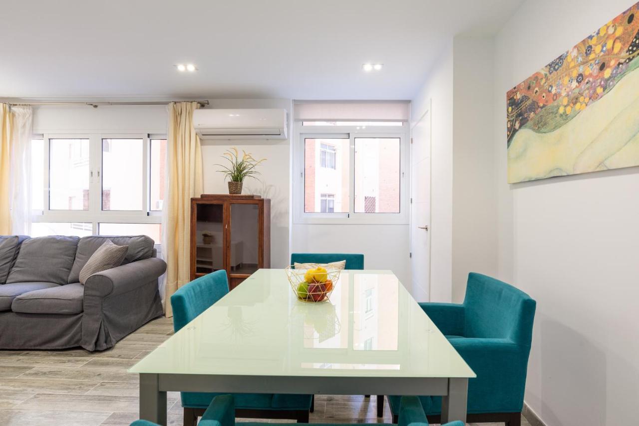 מאלגה Faro, Bonito Apartamento En La Malagueta מראה חיצוני תמונה