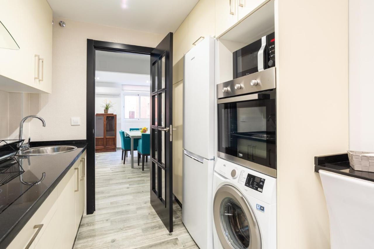 מאלגה Faro, Bonito Apartamento En La Malagueta מראה חיצוני תמונה