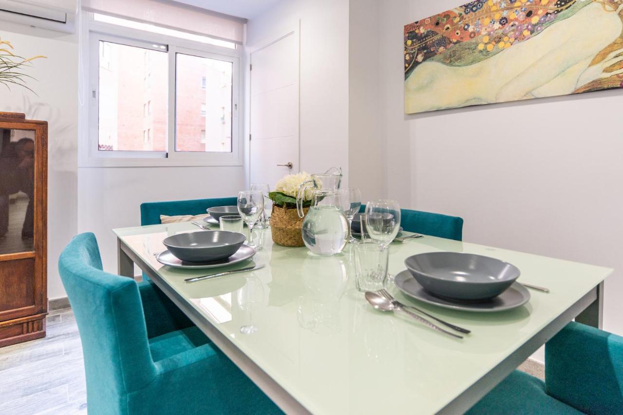 מאלגה Faro, Bonito Apartamento En La Malagueta מראה חיצוני תמונה