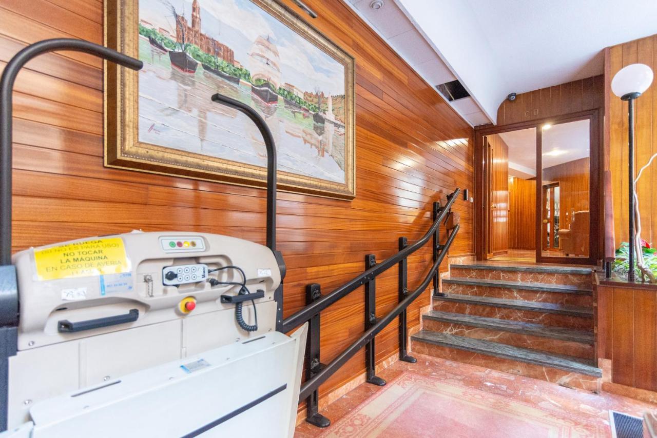 מאלגה Faro, Bonito Apartamento En La Malagueta מראה חיצוני תמונה